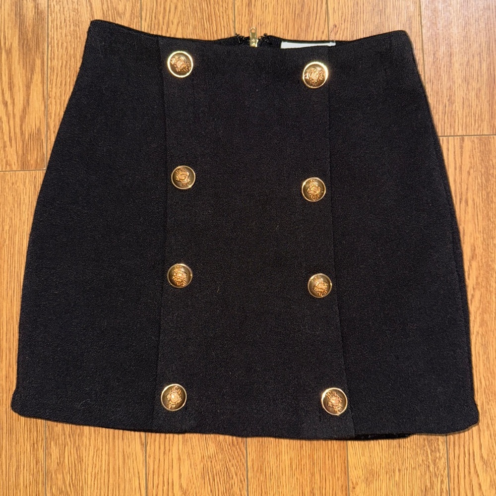 Lioness Black Mini Skirt with Gold Buttons XS *LIKE NEW*